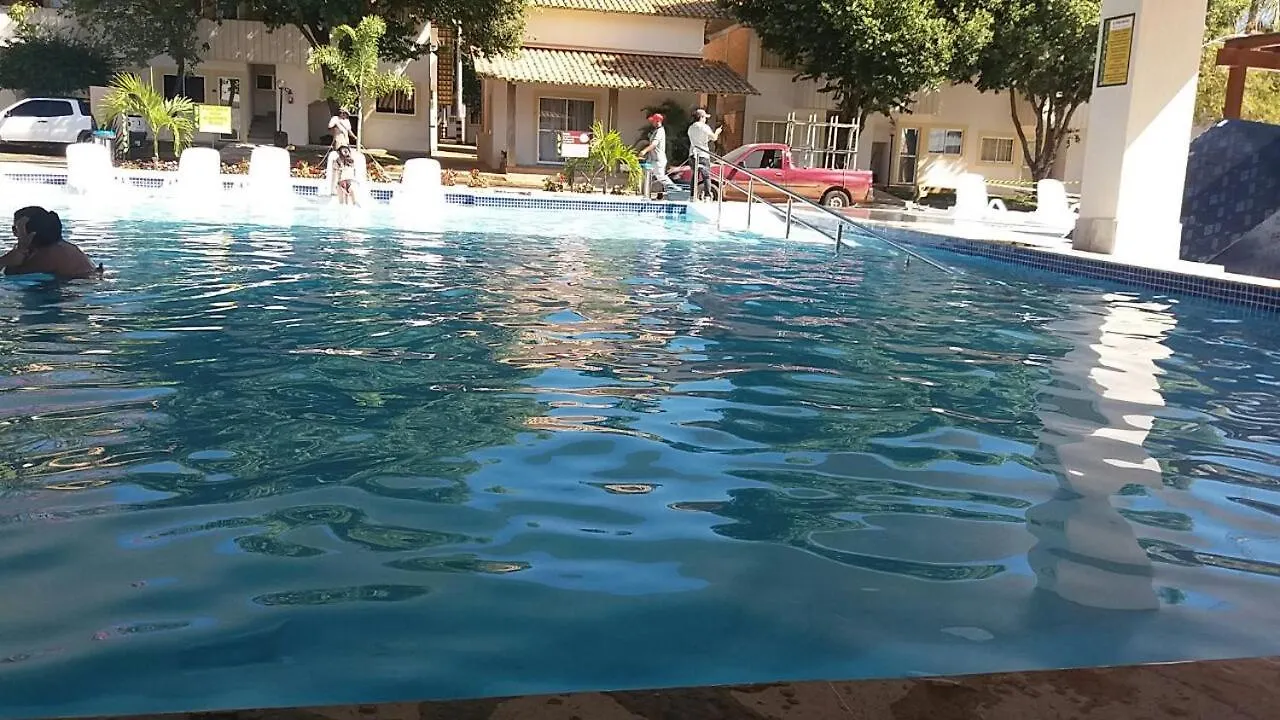 Diroma Resort - Apartamentos Jn Caldas Novas