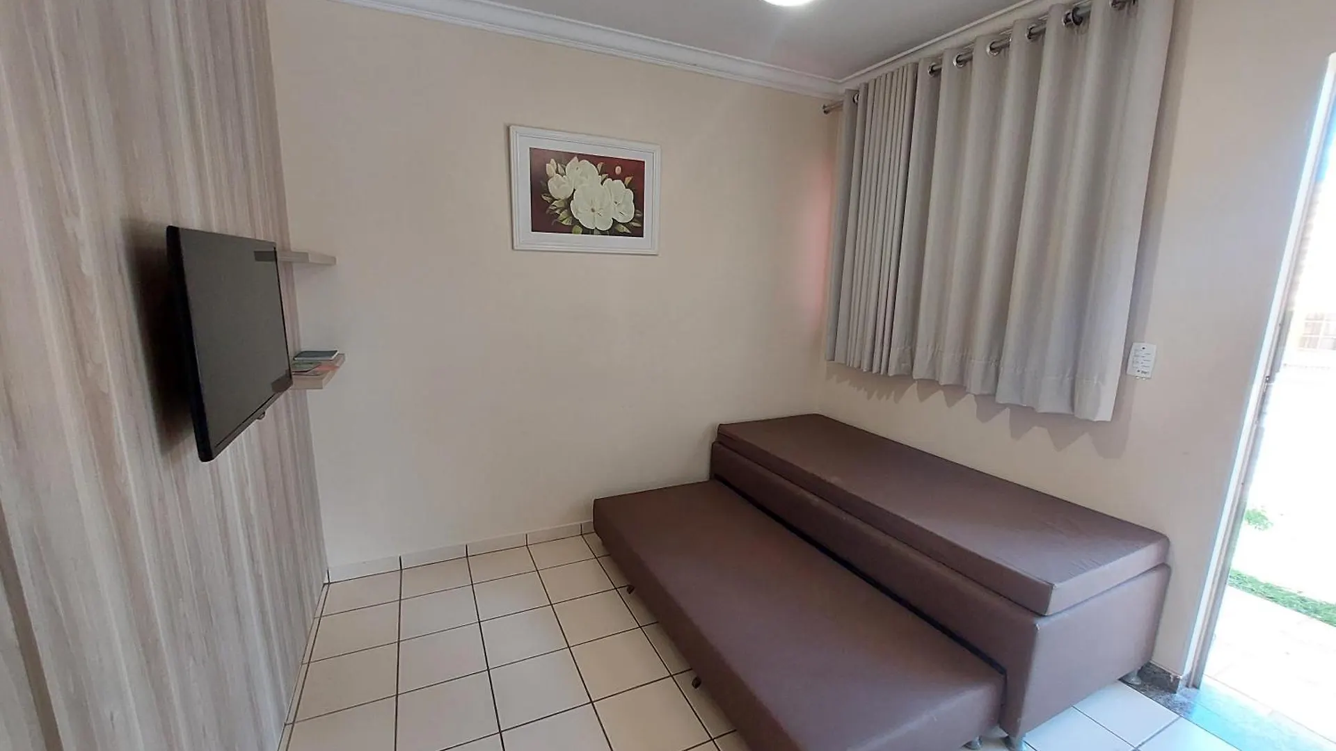 Diroma Resort - Apartamentos Jn Caldas Novas 0*,